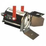 Photon Beard 2200 (22-00) 300W Tungsten Fresnel Spotlight (UK Version with 13A Plug and Lamp) Photon Beard 2200 (22-00) 300W Tungsten Fresnel Spotlight (UK Version with 13A Plug and Lamp)